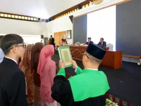FIKKIA Unair Banyuwangi lantik sebanyak 24 dokter hewan, Senin (28/09/2026)(foto: dok Humas Pemkab)