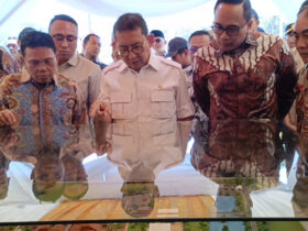 Teks: Fadli Zon saat menghadiri peletakan batu pertama pembangunan museum Majapahit di Trowulan.(blok-a.com/Syahrul Wijaya)