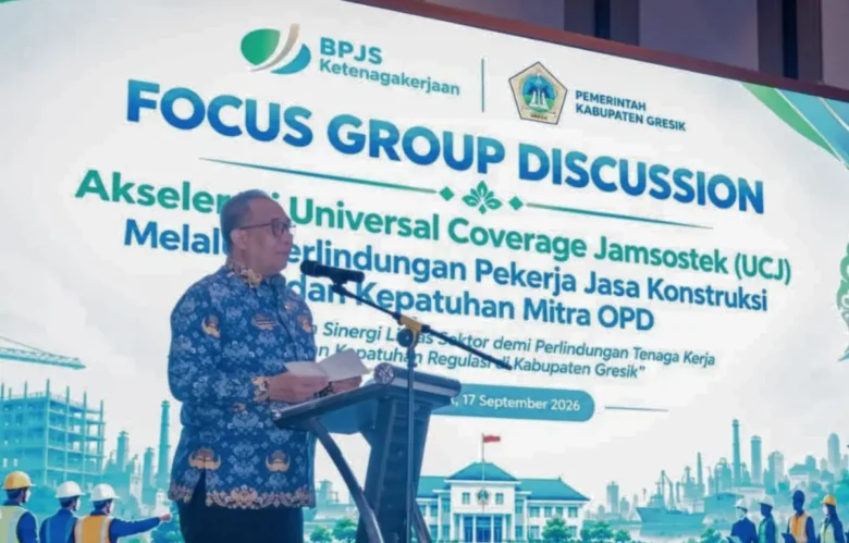 Sekda Gresik, Achmad Washil Miftahul Rachman FGD Akselerasi Universal Coverage Jaminan Sosial Ketenagakerjaan.(ist)