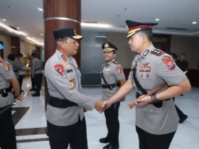 Upacara sertijab Kapolres Mojokerto dipimpin langsung Kapolda Jatim Irjen Pol Drs. Nanang Avianto, M.Si. (Foto: Humas)