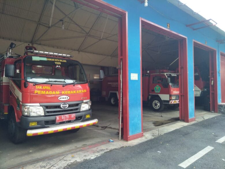 Mobil Damkar Kota Malang (blok-a/Bob Bimantara Leander)