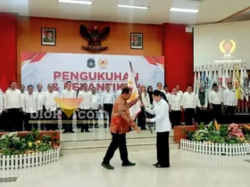 Proses pelantikan pengurus KONI Kota Blitar periode 2026‑2030. (foto: blok-a.com/Fajar)