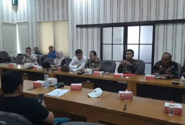 RDPU Rencana Pembangunan SNT di Dampit, Warga Minta Sosialisasi dan Solusi (foto: Istimewa)