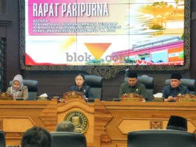 Ketua DPRD kota Mojokerto Ery Purwanti sedang memimpin rapat paripurna.(blok-a.com/Syahrul Wijaya)