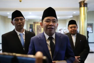 Bupati Jember, Gus Fawait saat diwawancarai awak media (foto: istimewa)